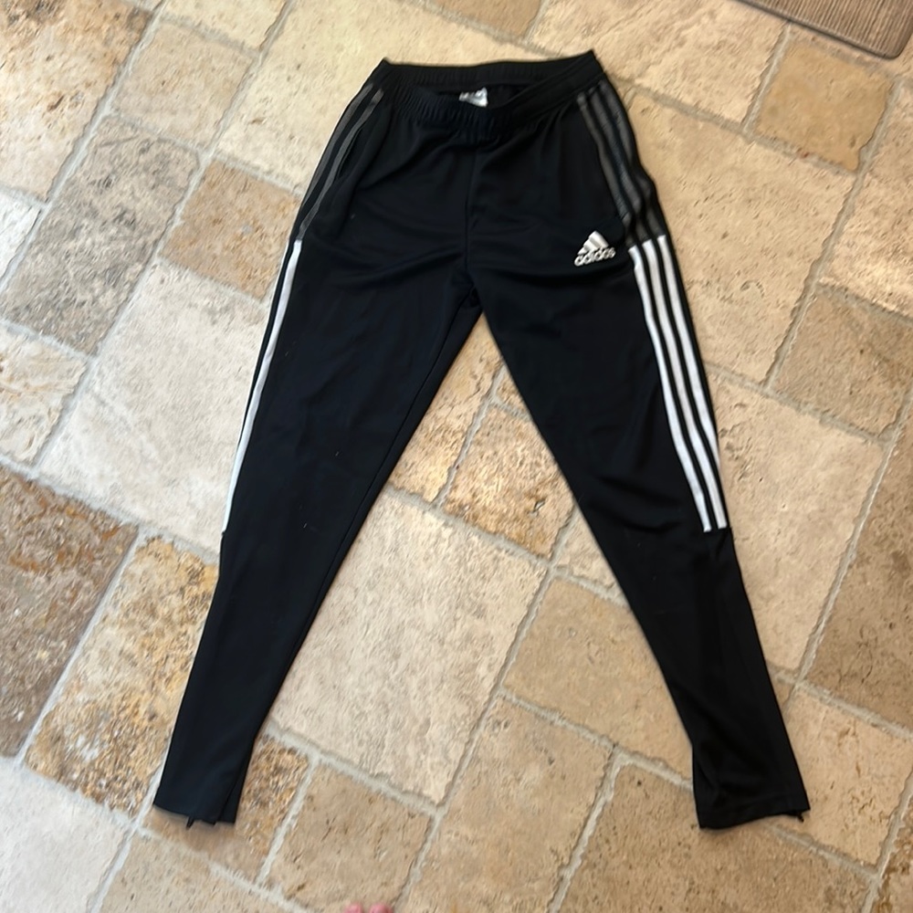 black adidas pants size youth large